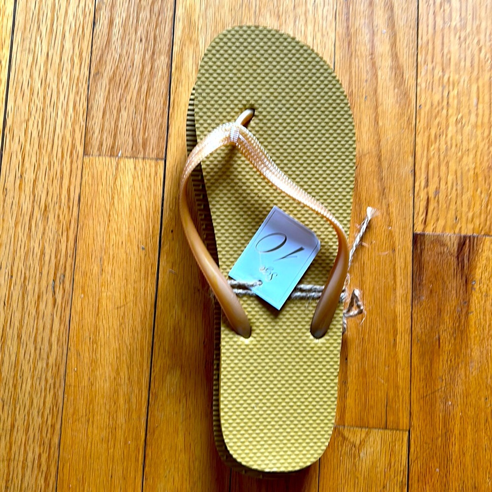 Rubber flip flops, golden yellow tannish color, brand new